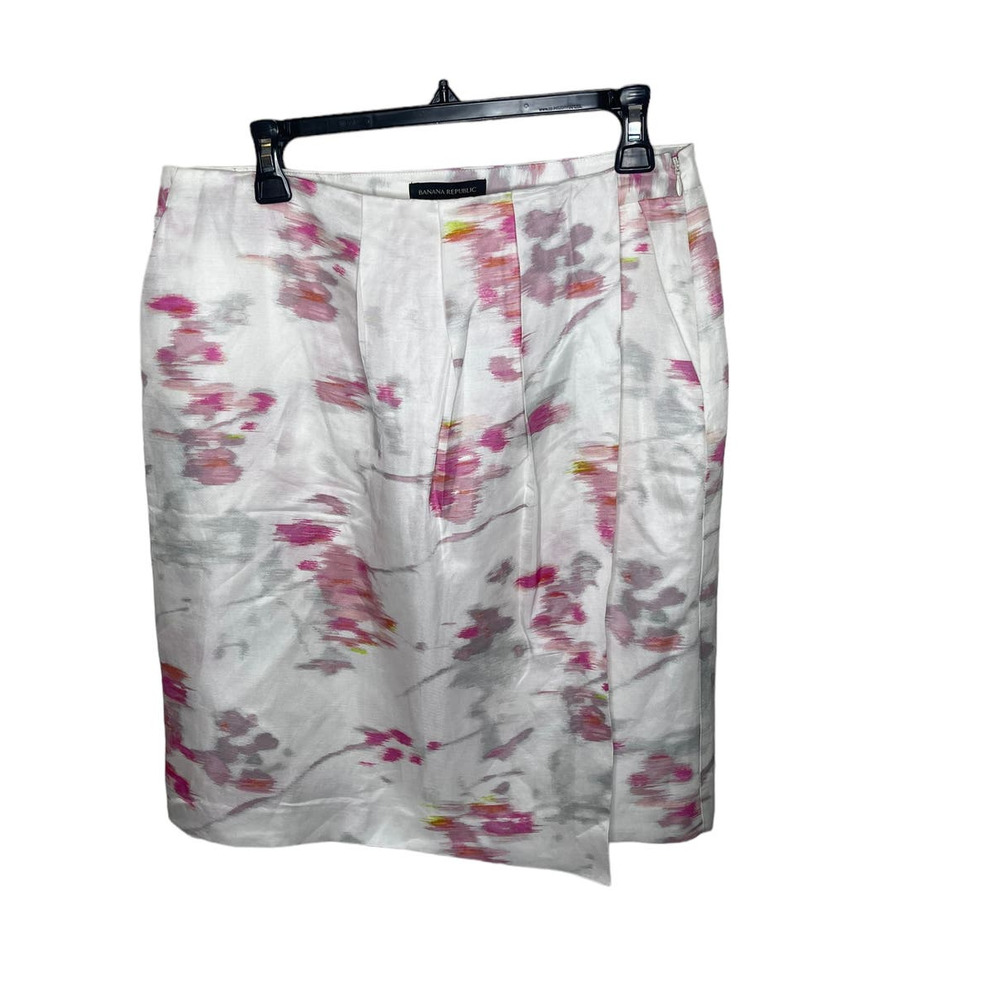 NWT Banana Republic White Pink Floral Abstract Wrap Style Skirt W/pockets-SZ 8 - Picture 1 of 6